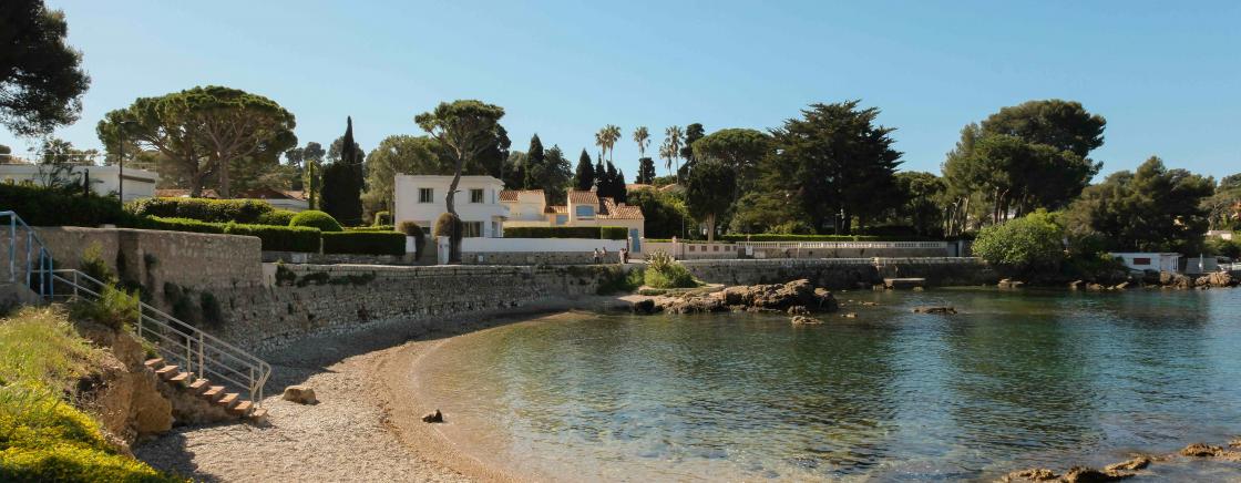 Une exploration insolite des villas cachées du Cap d’Antibes